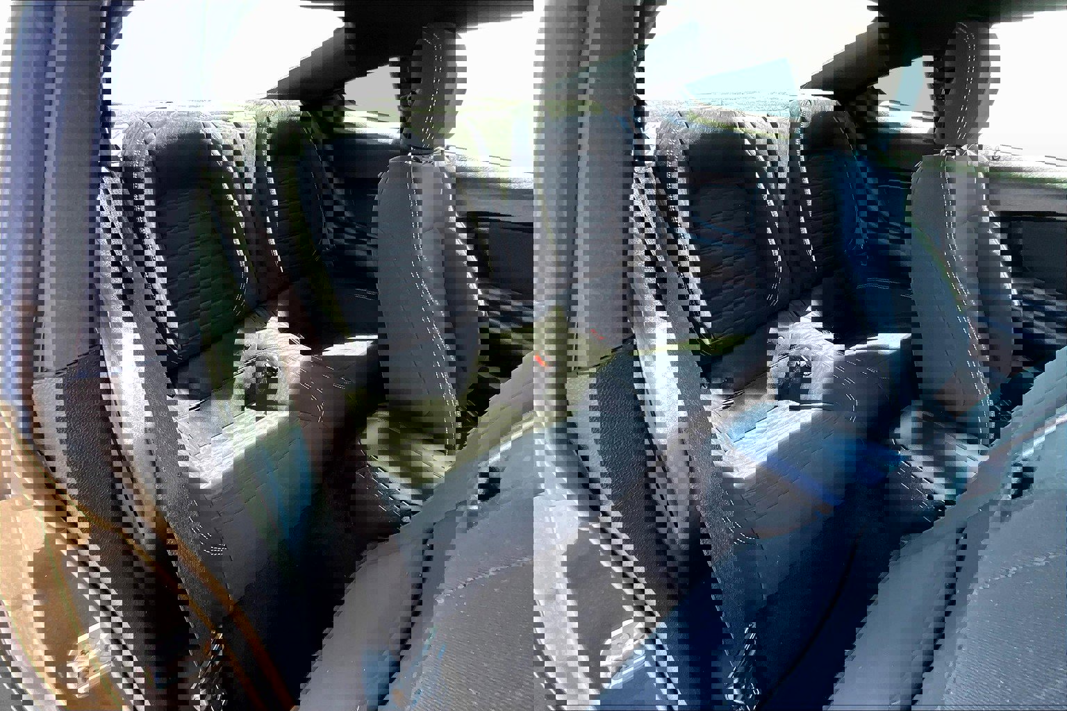 Used 2016 Ford Mustang EcoBoost image 25