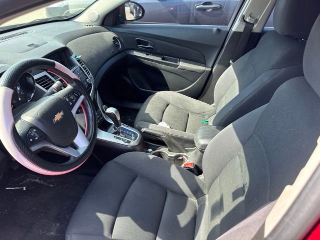 Used 2014 Chevrolet Cruze LT w/ RS Package FWD image 5