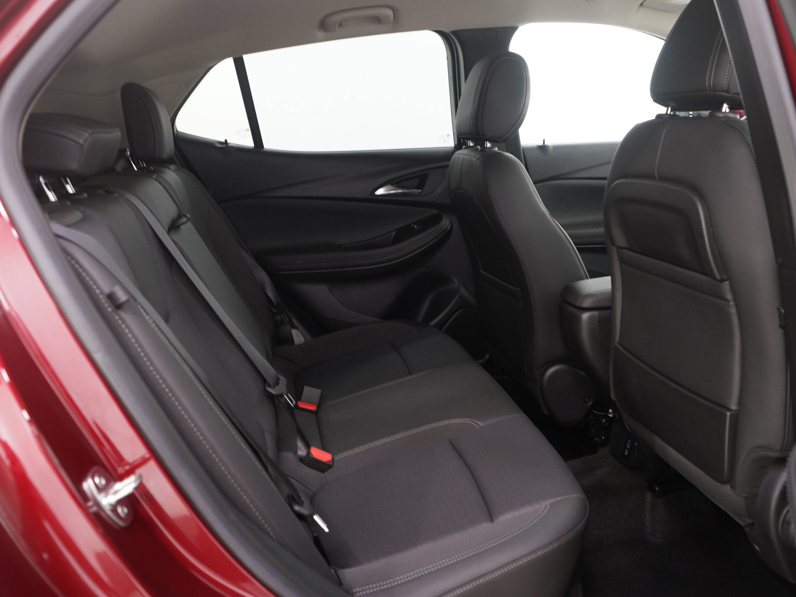 Used 2023 Buick Encore GX Select w/ Sport Touring Package image 13