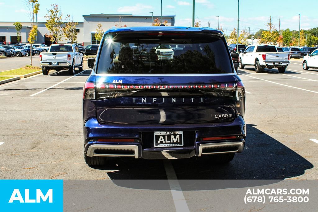 Used 2025 INFINITI QX80 Luxe image 10