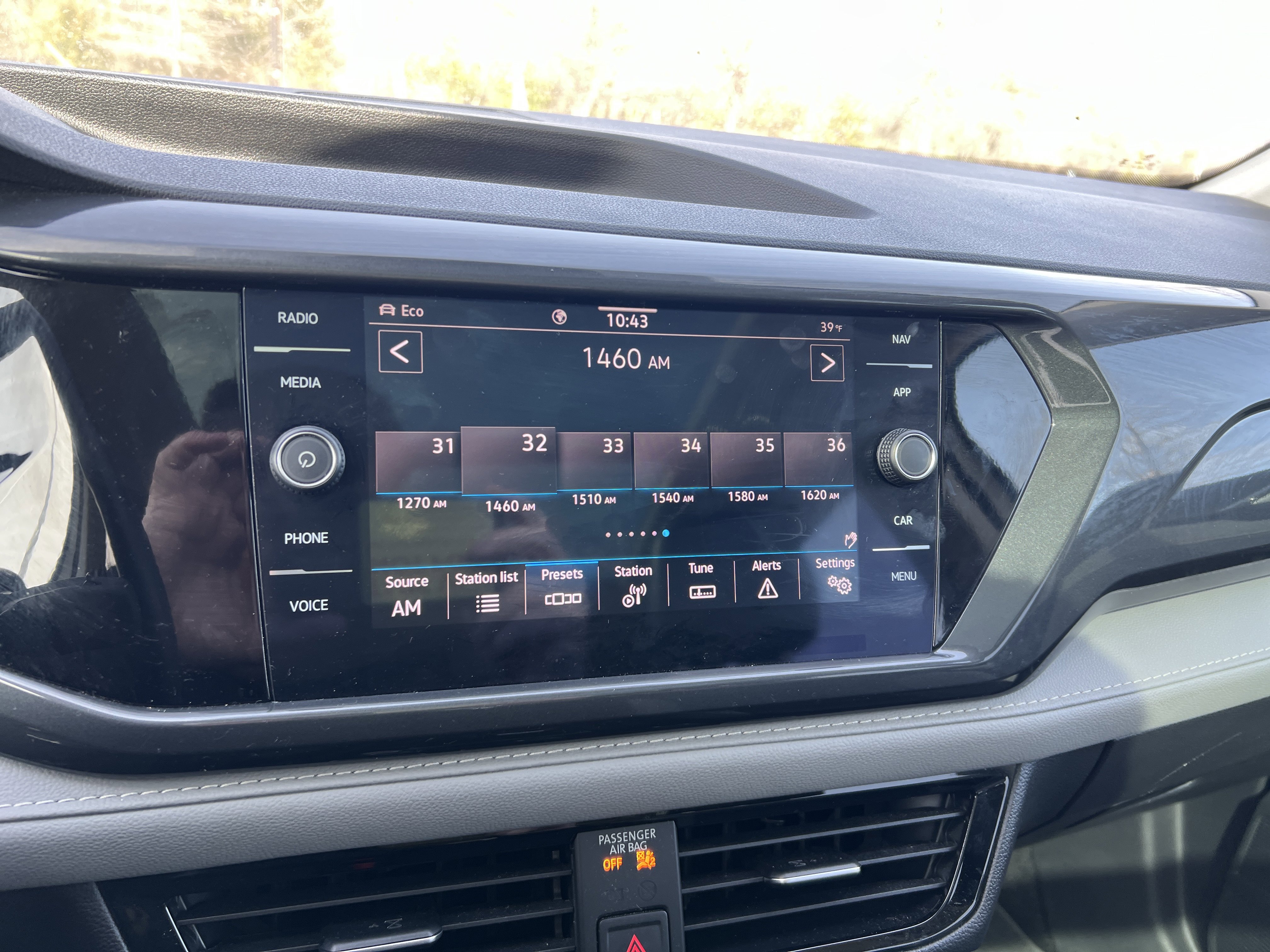 Certified 2023 Volkswagen Taos SEL image 22