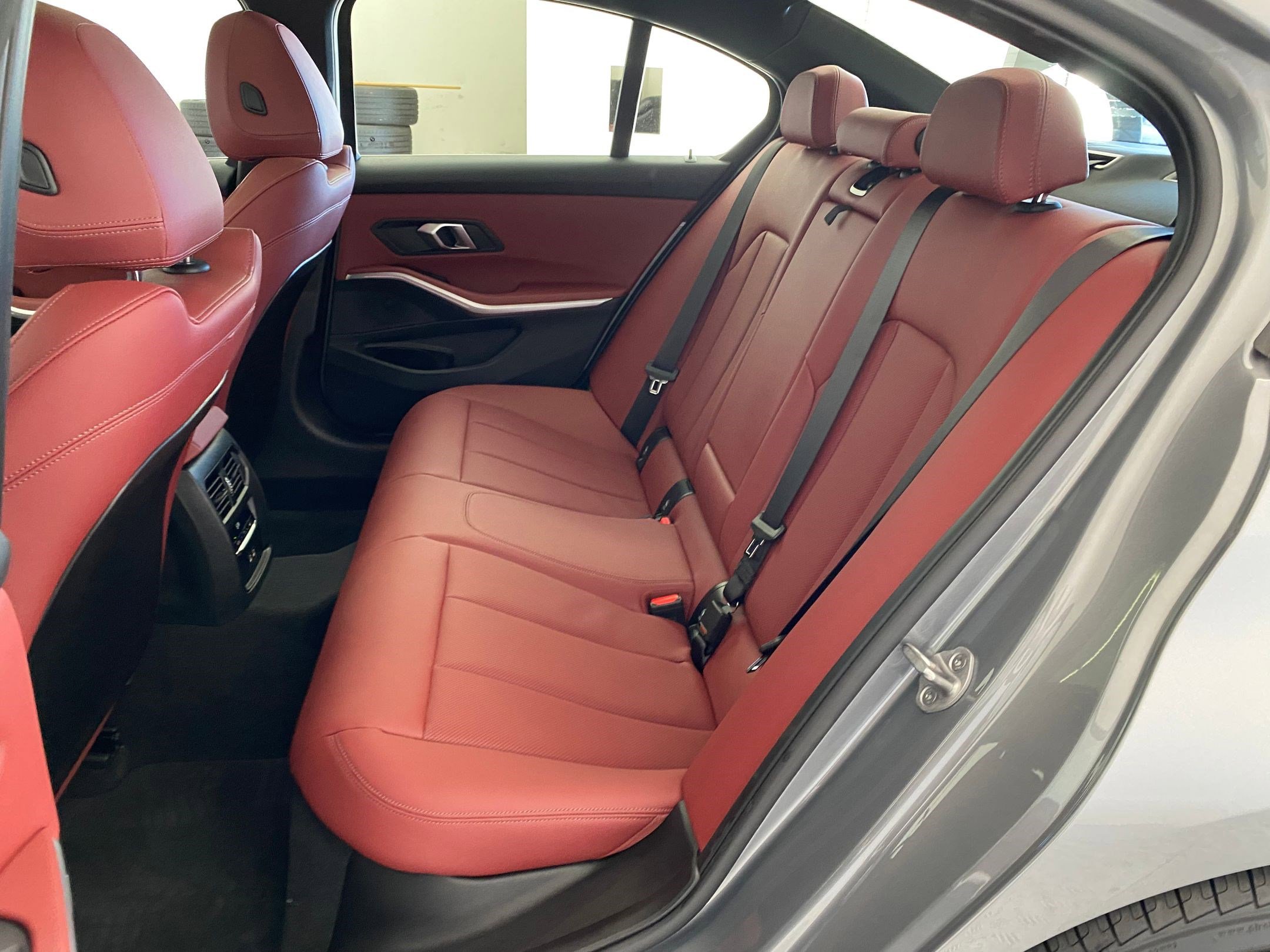 Used 2025 BMW 330i xDrive Sedan image 14