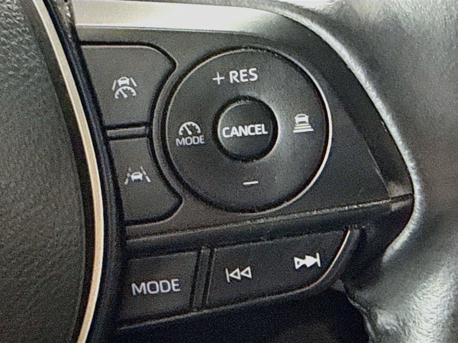 Used 2023 Toyota Corolla Cross LE FWD image 16