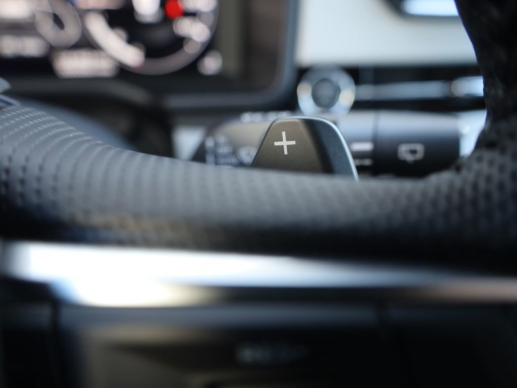 New 2025 Mitsubishi Outlander SEL image 53