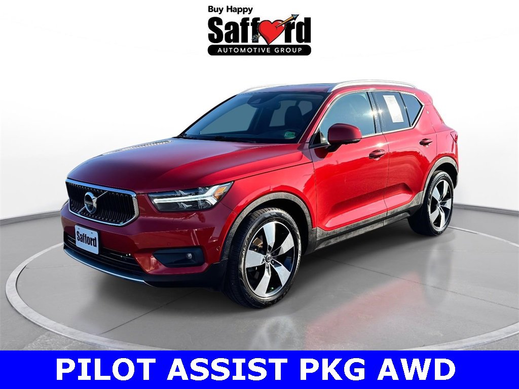 Used 2019 Volvo XC40 T5 Momentum