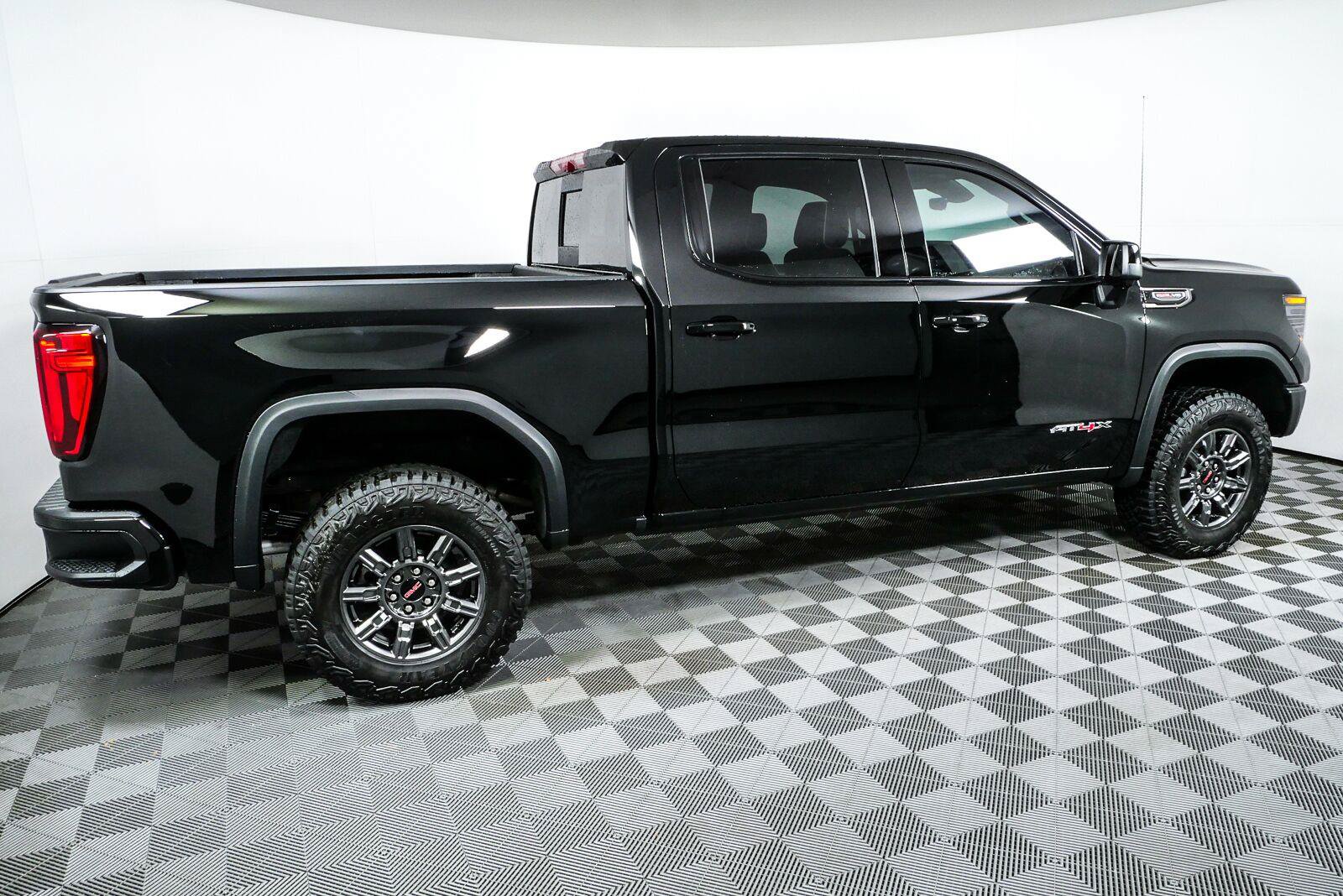 New 2026 GMC Sierra 1500 AT4X AWD/4WD image 2