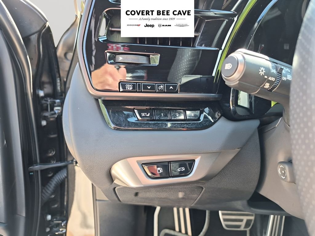 Used 2024 Lexus RX 500h F Sport w/ Convenience Package image 37