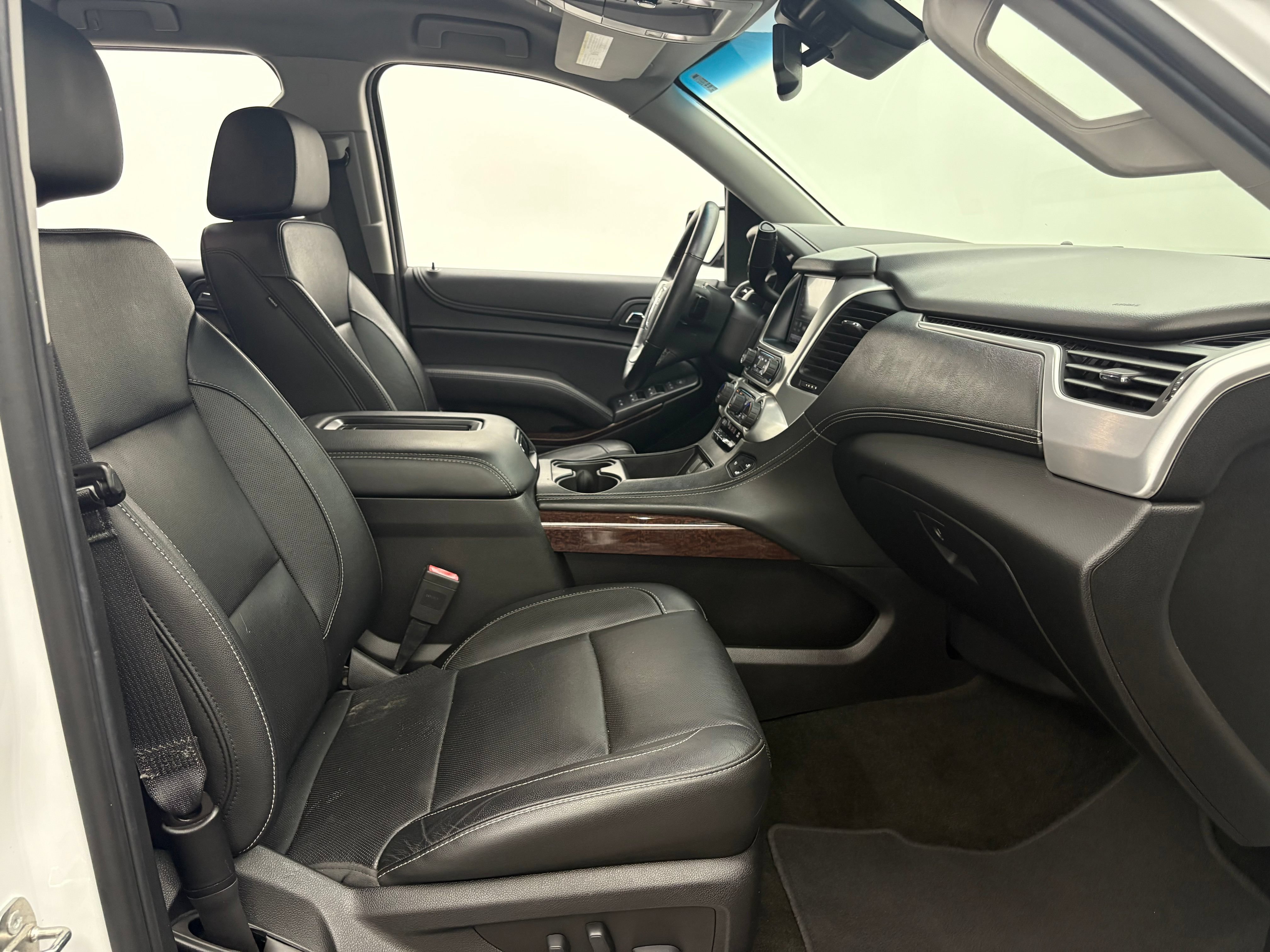 Used 2018 GMC Yukon XL SLT AWD/4WD image 35
