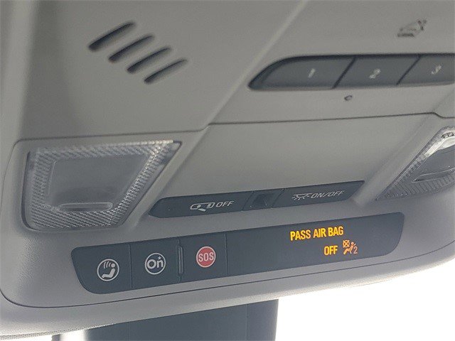 Certified 2020 Chevrolet Equinox LT w/ Driver Convenience Package image 26