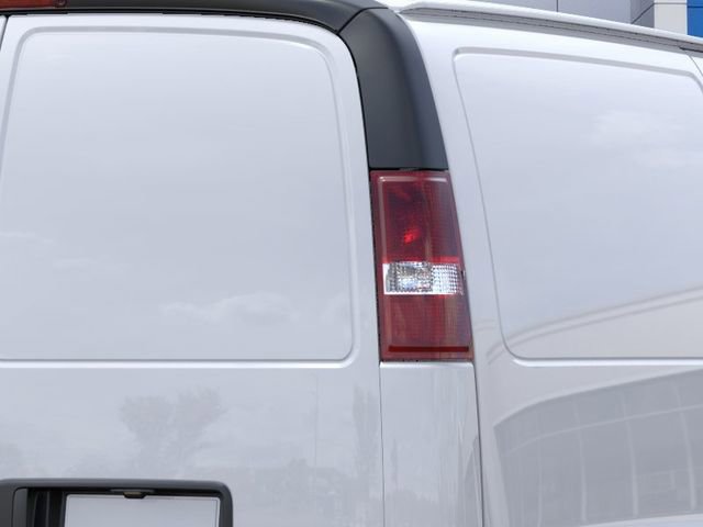 New 2026 Chevrolet Express 2500 RWD image 11