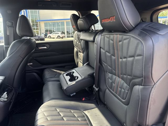 Used 2025 Nissan Armada PRO-4X w/ Pro-4X Premium Package AWD/4WD image 26