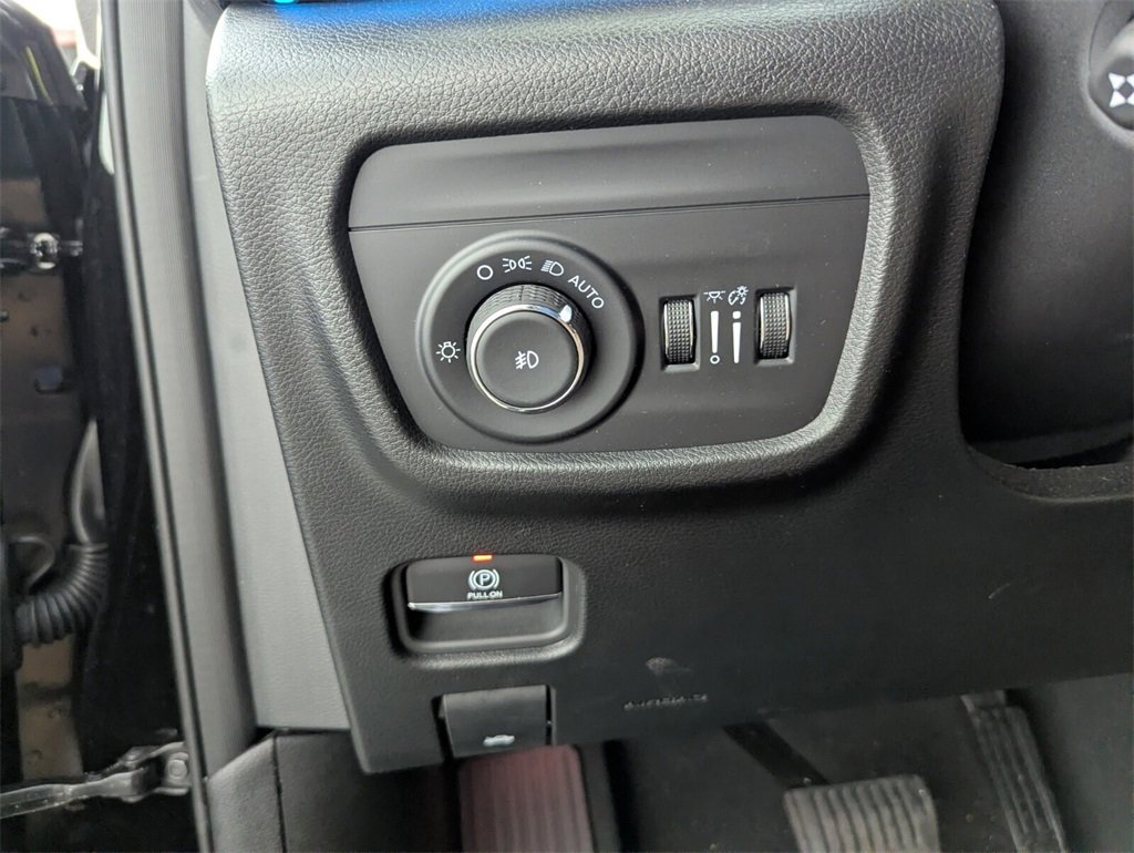 Certified 2024 Jeep Grand Cherokee L Summit w/ High Altitude Package image 31