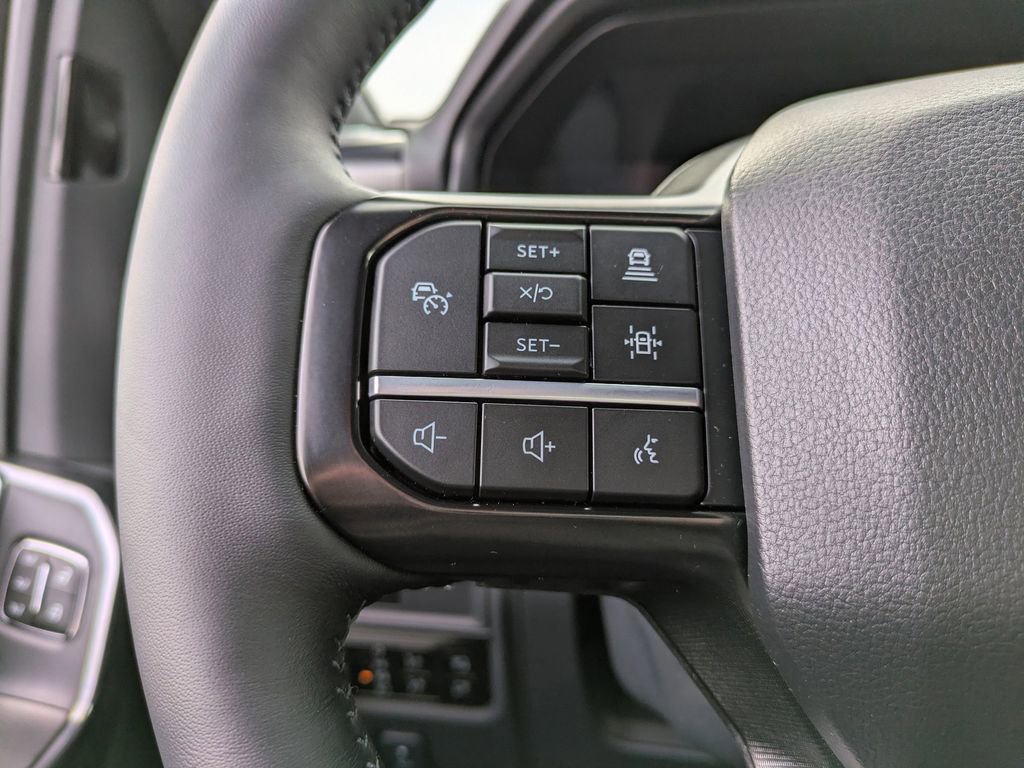 New 2025 Ford F150 Platinum w/ Equipment Group 702A High image 32