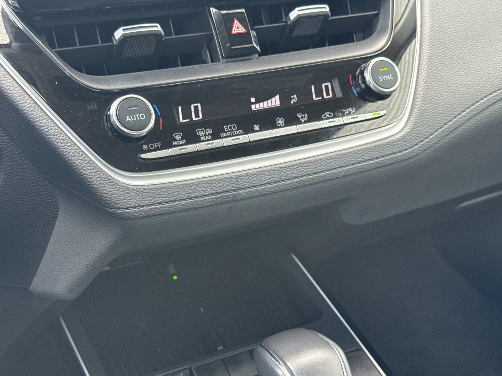 Certified 2026 Toyota Corolla Cross XLE FWD image 18