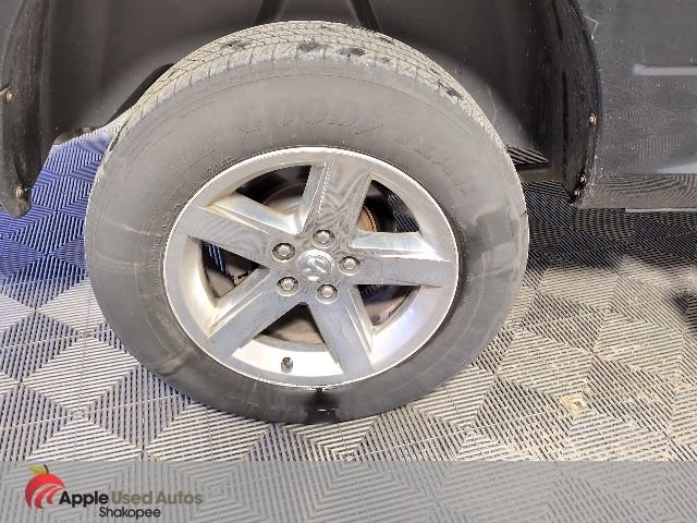 Used 2014 RAM 1500 Express AWD/4WD image 38