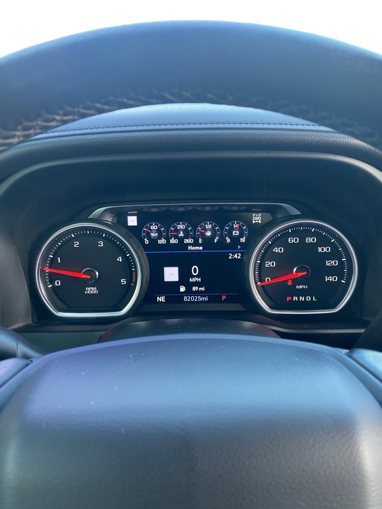 Used 2022 Chevrolet Silverado 2500 High Country image 14