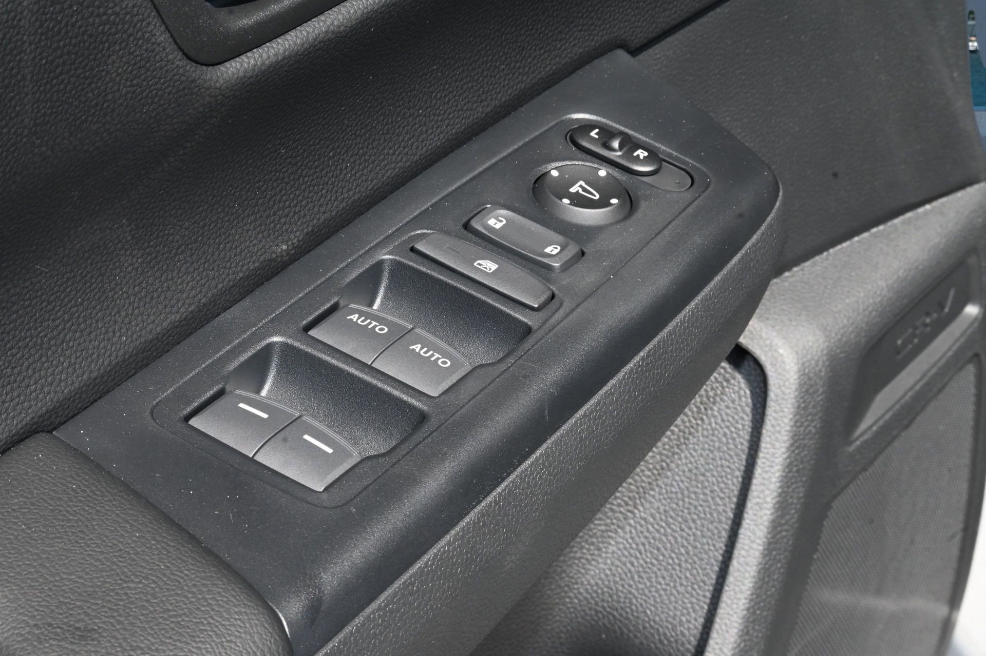 New 2026 Honda CR-V Sport image 17