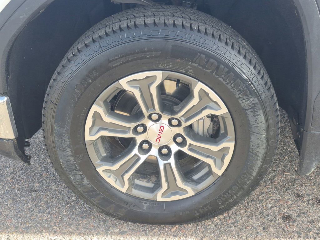 Used 2025 GMC Sierra 1500 SLT image 15