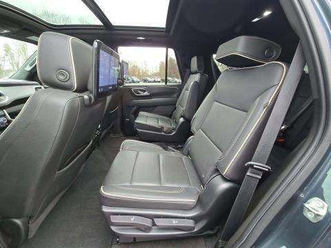 Used 2021 GMC Yukon SLT w/ SLT Premium Package image 25