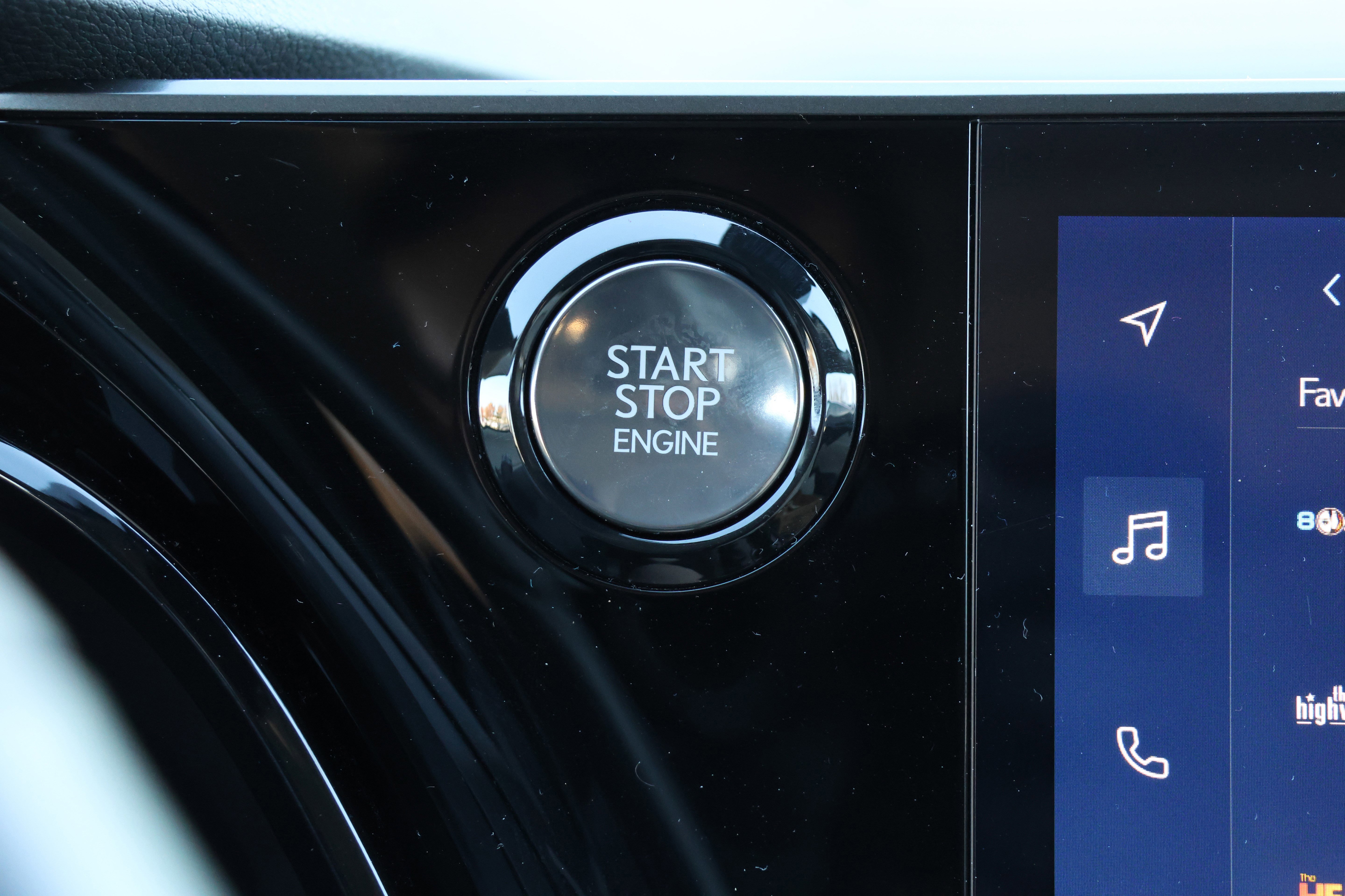 Certified 2025 Lexus RX 350 Premium Plus image 22