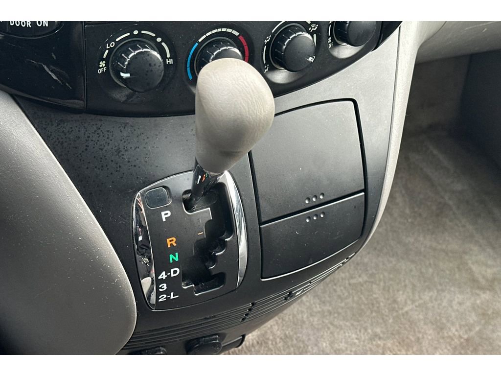Used 2005 Toyota Sienna LE image 22