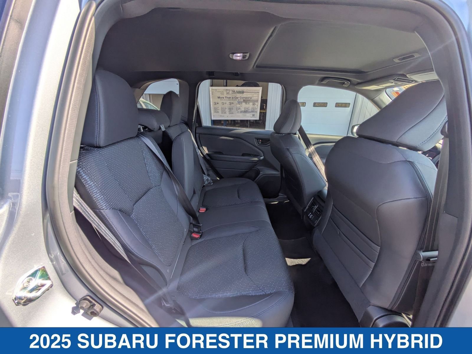Certified 2025 Subaru Forester Premium AWD/4WD image 35