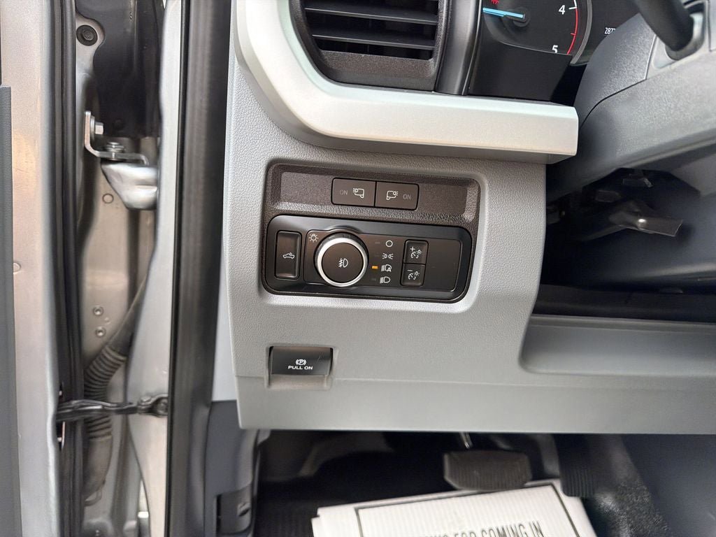 Used 2024 Ford F350 XLT image 16