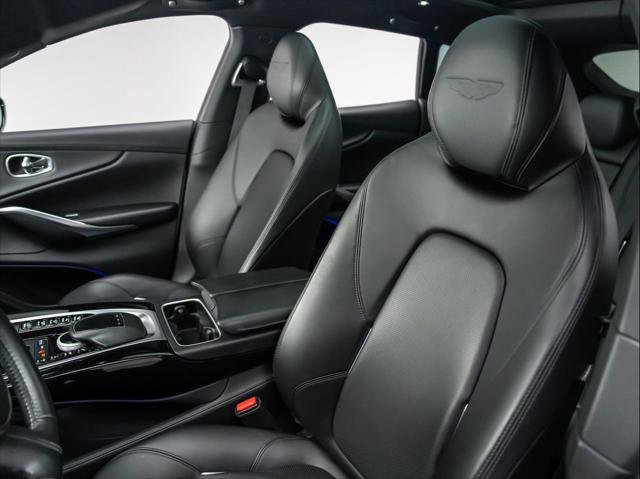 Used 2021 Aston Martin DBX AWD/4WD image 11