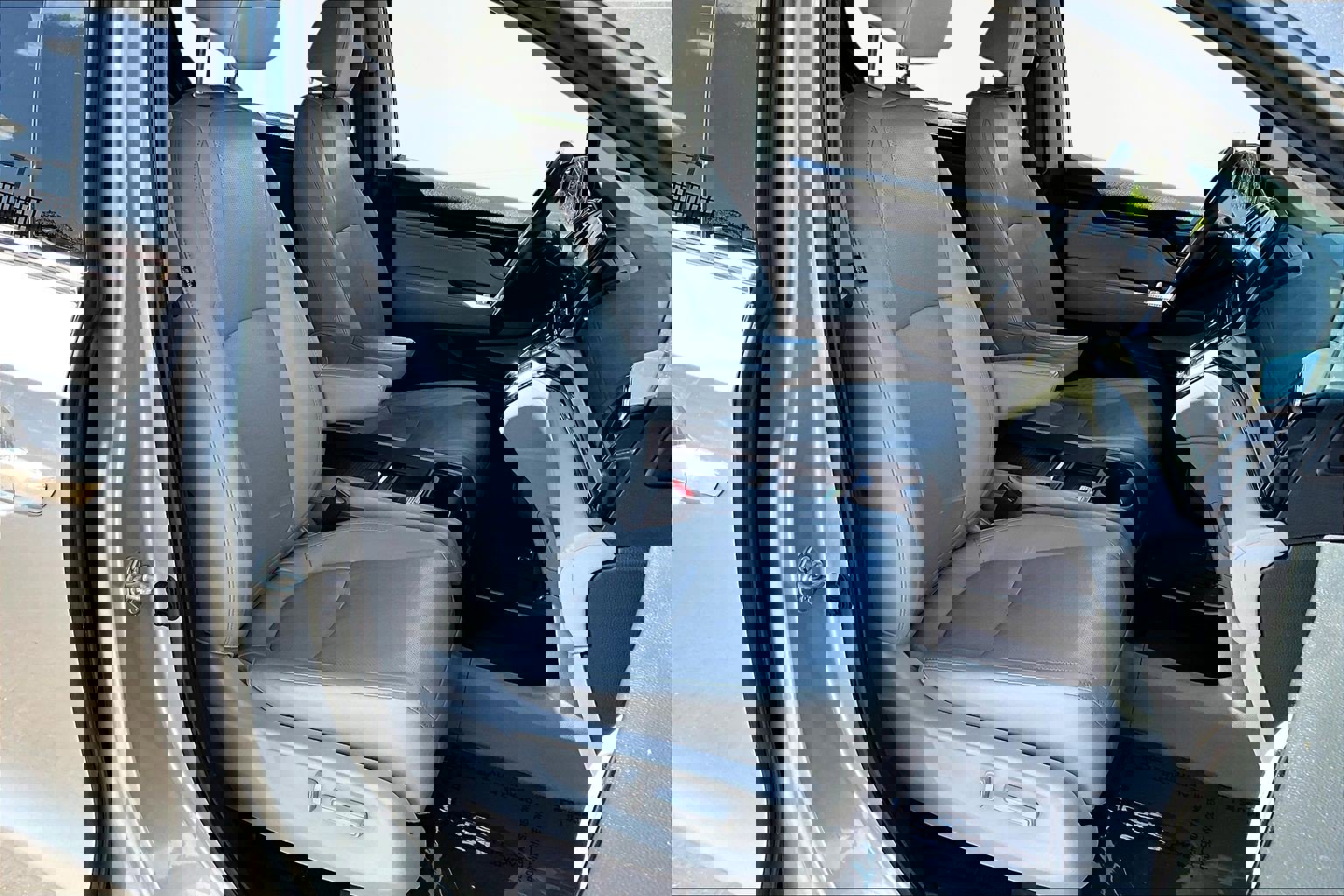 Used 2018 Honda Odyssey Elite image 30