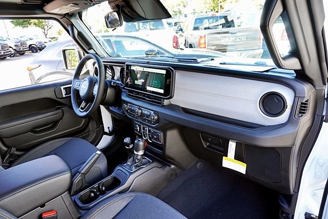 New 2026 Jeep Wrangler Unlimited Sport S image 17
