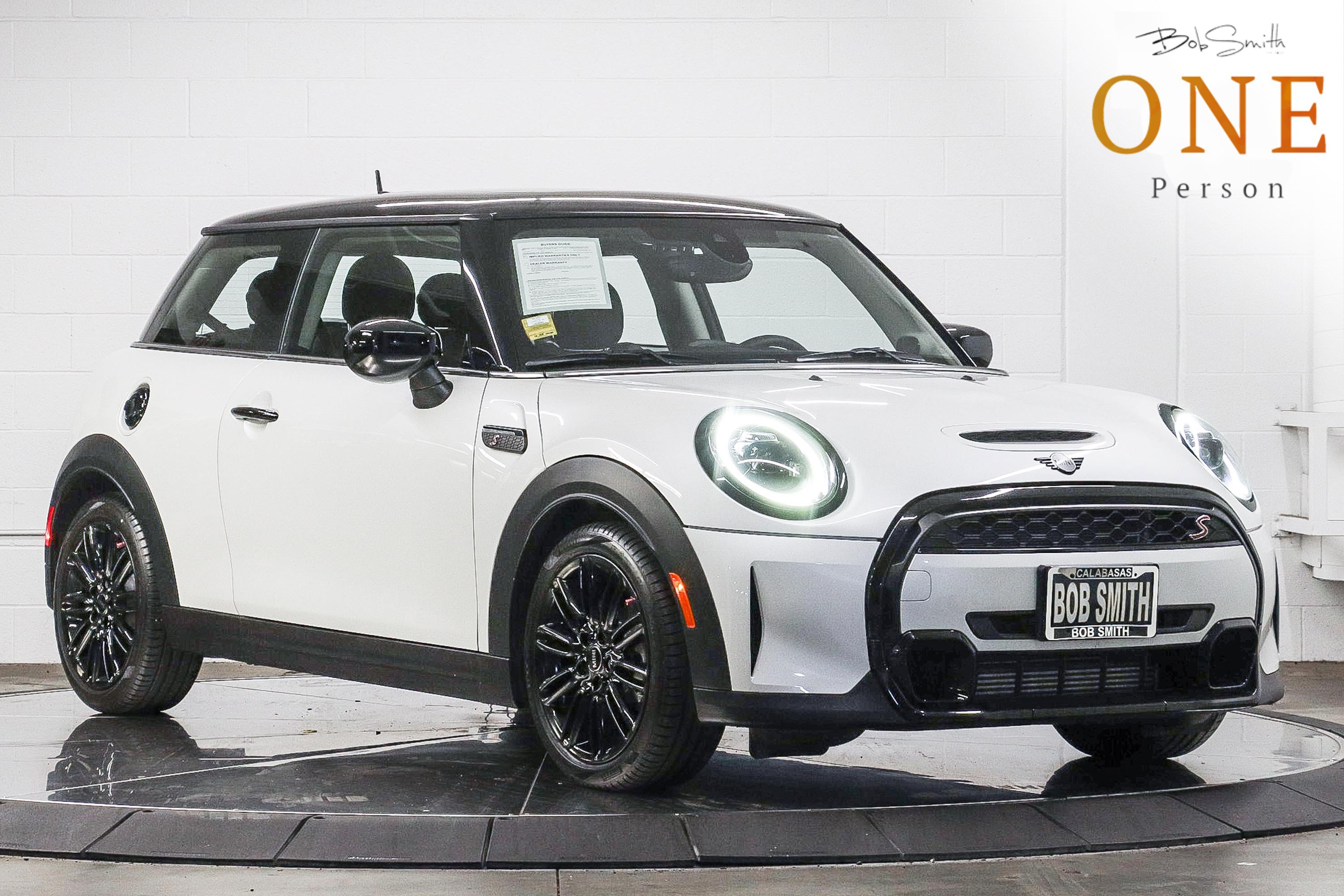 Used 2024 MINI Cooper S FWD image 1