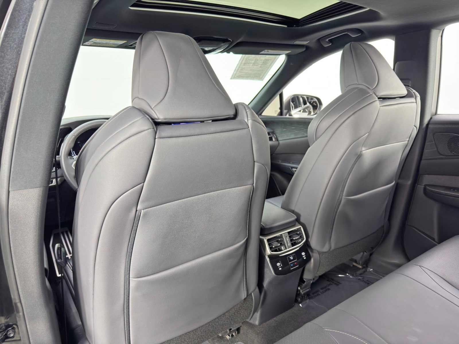 Used 2024 Lexus RX 350 F Sport AWD/4WD image 32