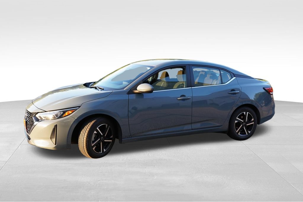 Used 2024 Nissan Sentra SV FWD image 11
