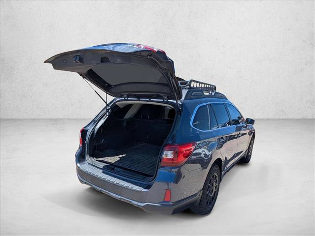 Used 2017 Subaru Outback 2.5i Premium AWD/4WD image 21