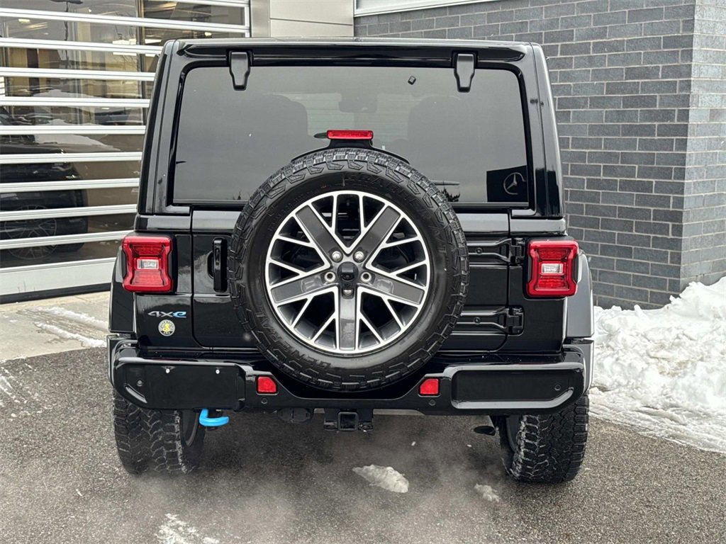 Used 2024 Jeep Wrangler High Altitude image 5
