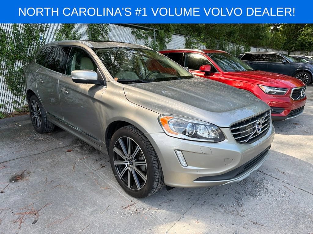 Used 2016 Volvo XC60 T5 Platinum FWD image 1