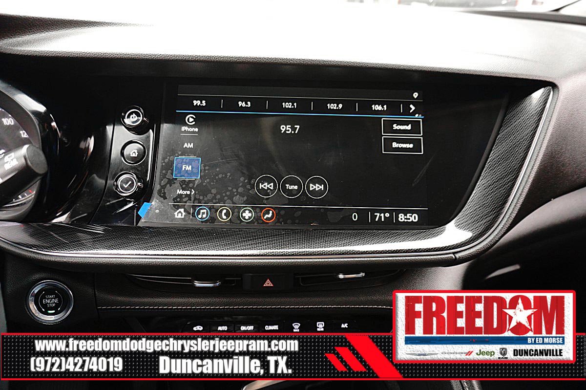 Used 2023 Buick Envision Essence AWD/4WD image 21