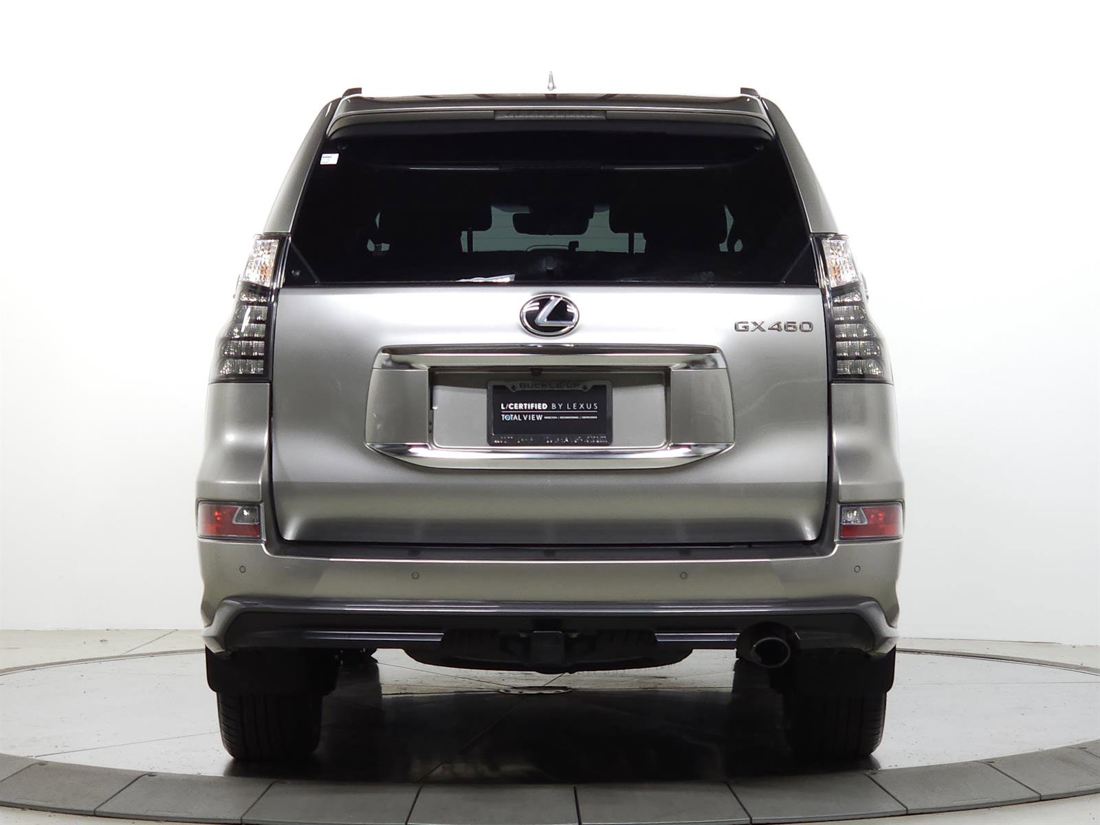Used 2023 Lexus GX 460 Premium w/ Accessory Package AWD/4WD image 7