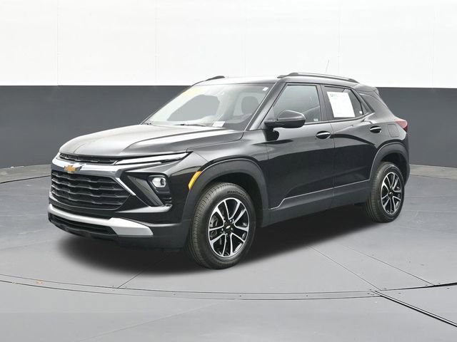 Used 2025 Chevrolet TrailBlazer LT AWD/4WD image 6