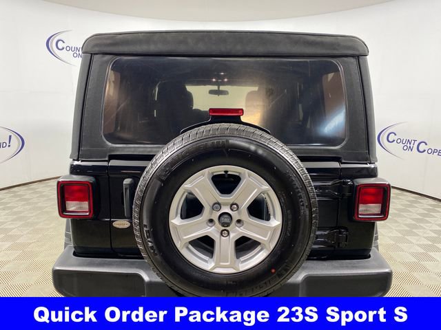 Used 2022 Jeep Wrangler Unlimited Sport AWD/4WD image 5