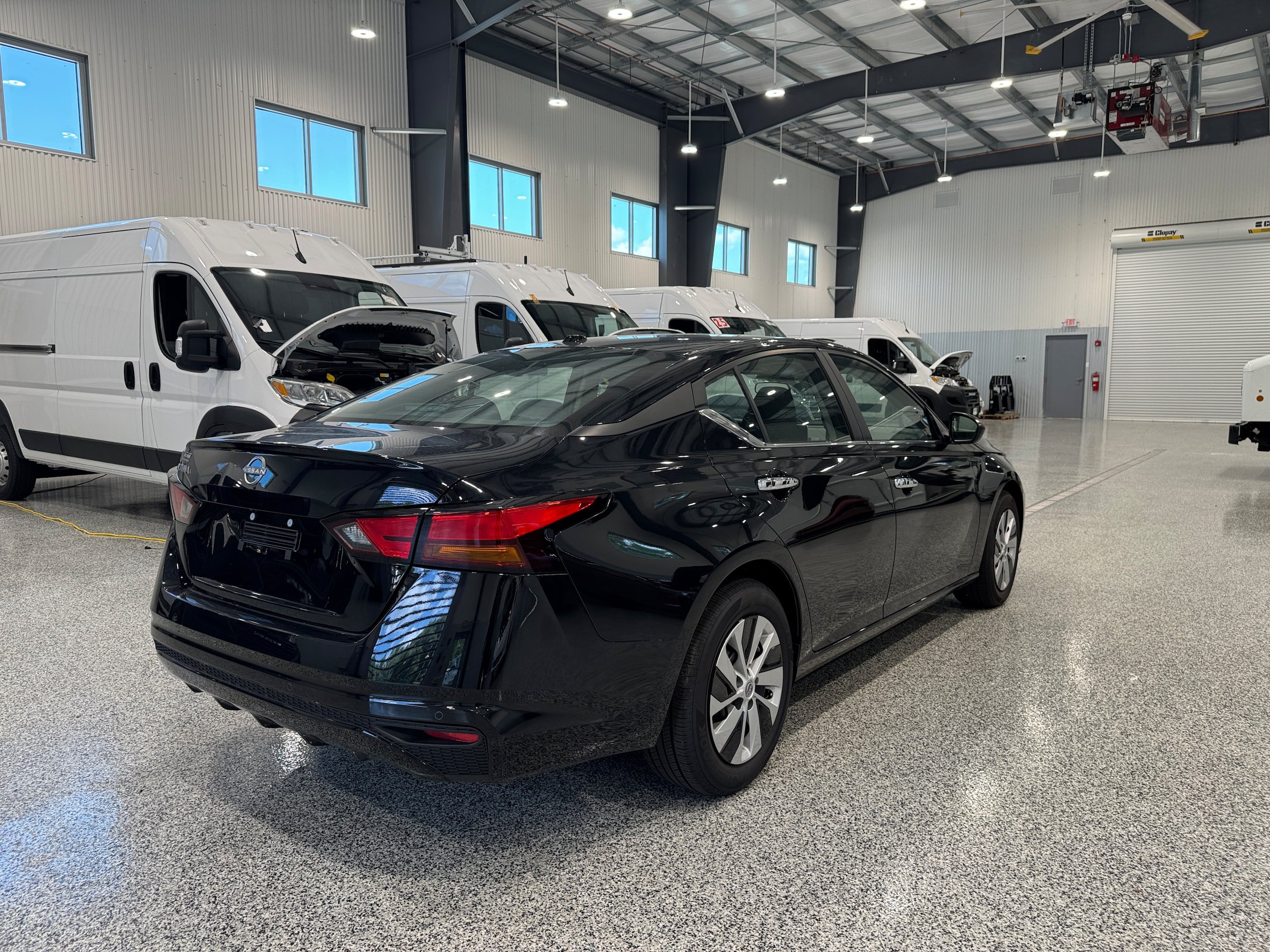 Used 2025 Nissan Altima 2.5 S FWD image 5