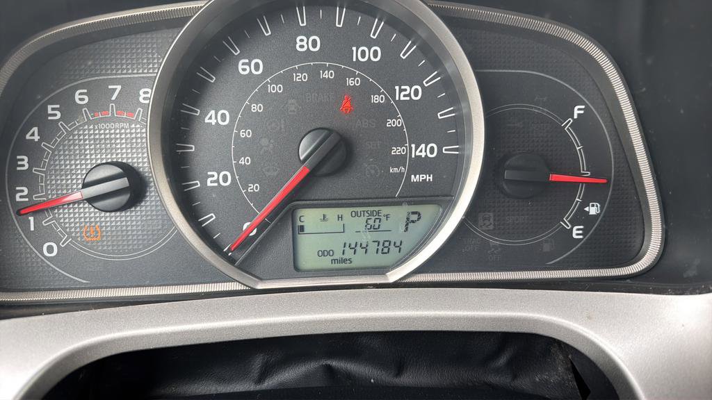 Used 2015 Toyota RAV4 LE image 21