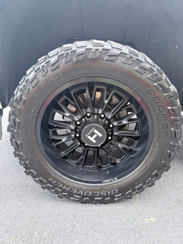 Used 2015 GMC Sierra 2500 Denali w/ Duramax Plus Package AWD/4WD image 13