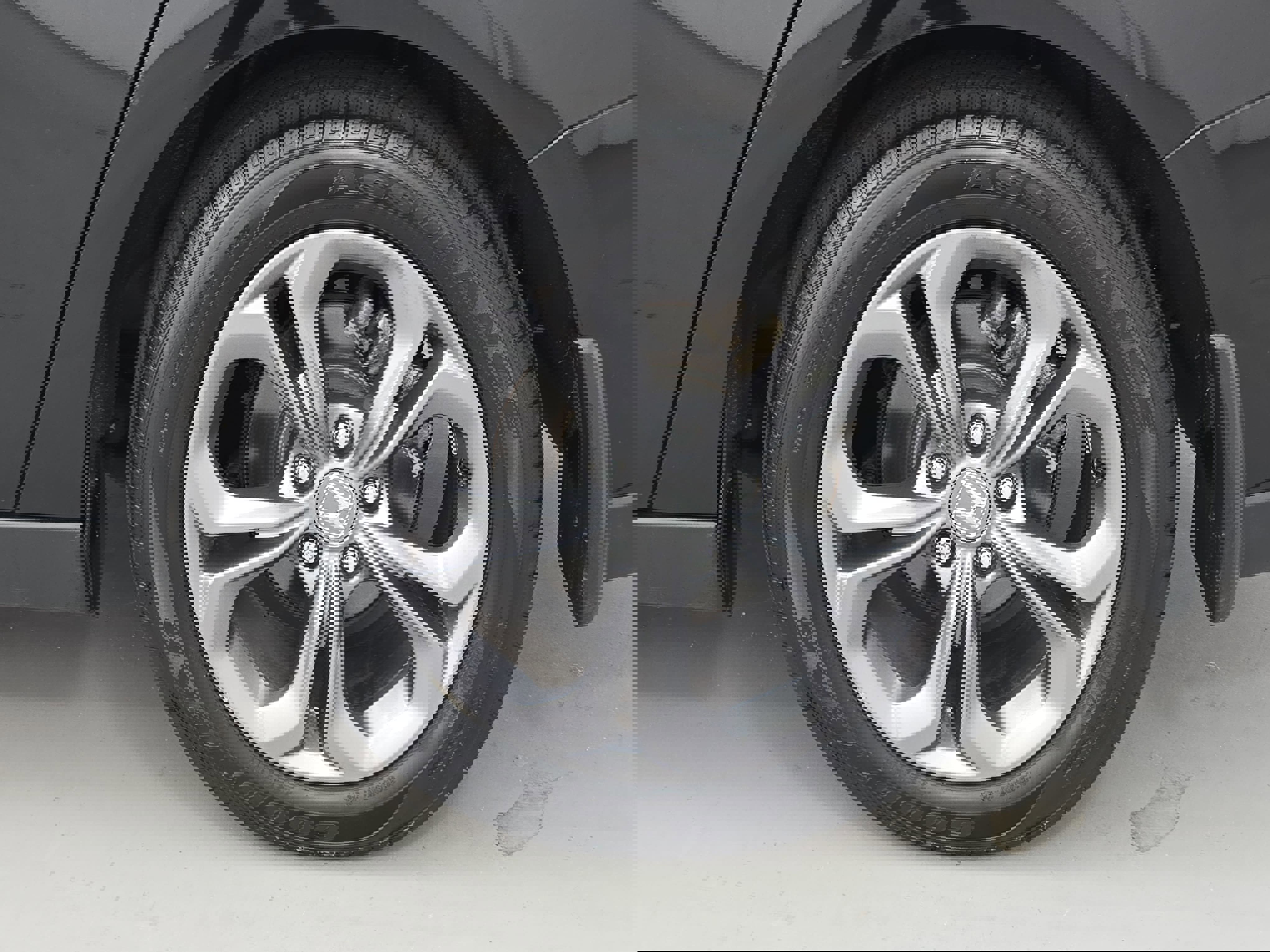 Certified 2024 Honda Accord EX image 32