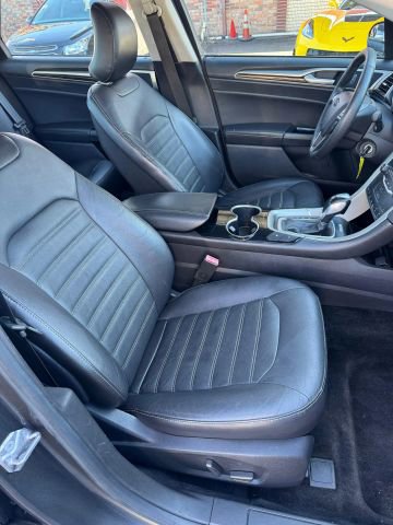 Used 2015 Ford Fusion Energi SE image 6