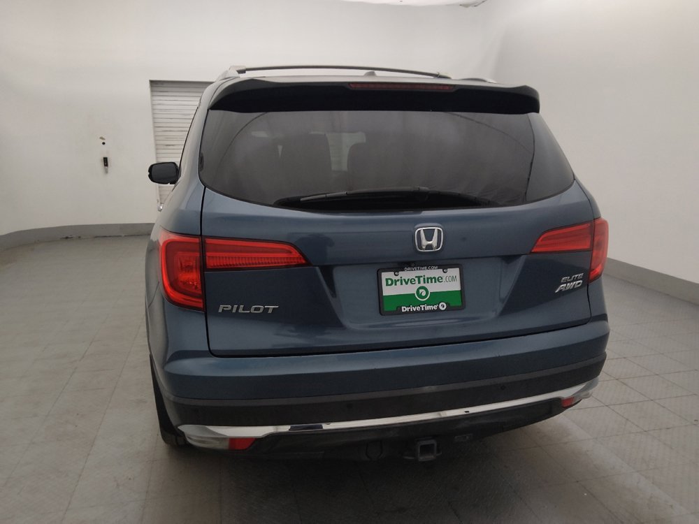 Used 2017 Honda Pilot Elite image 6