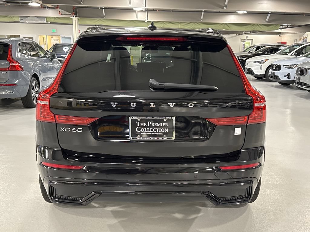 Certified 2023 Volvo XC60 T8 Polestar AWD/4WD image 3
