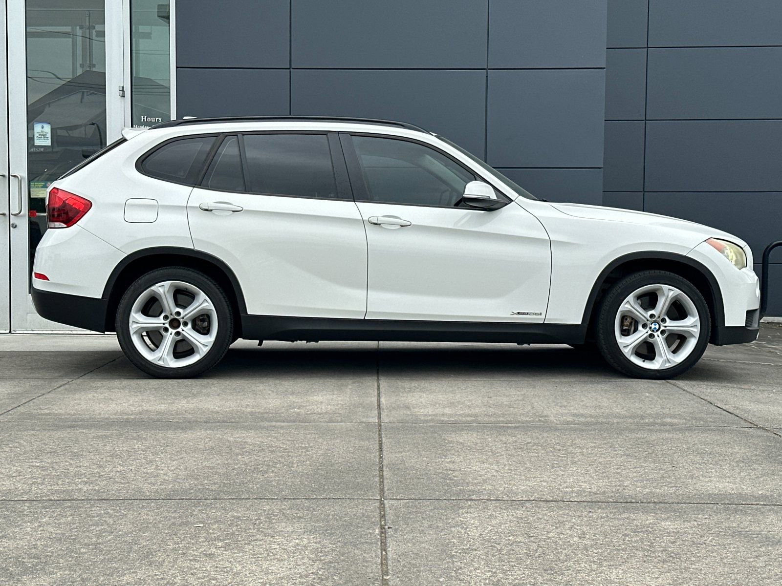 Used 2014 BMW X1 xDrive35i AWD/4WD image 2
