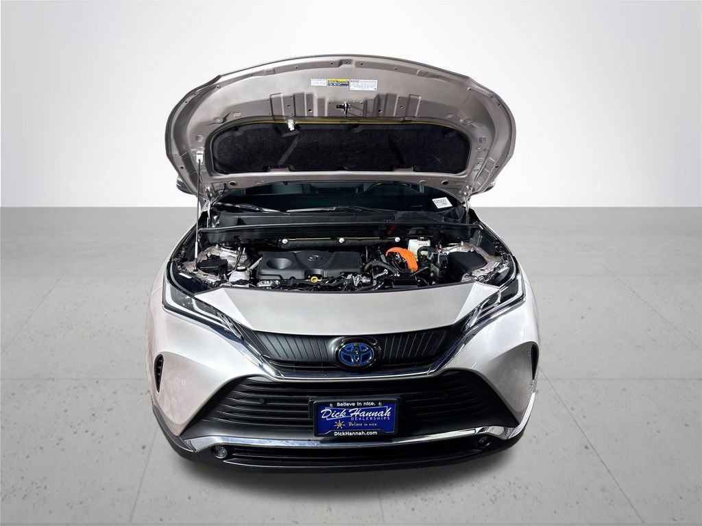 Used 2024 Toyota Venza Nightshade image 21