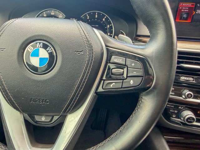 Used 2017 BMW 530i RWD image 12